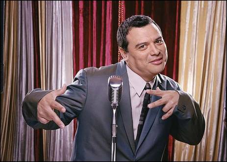 Carlos Mencia