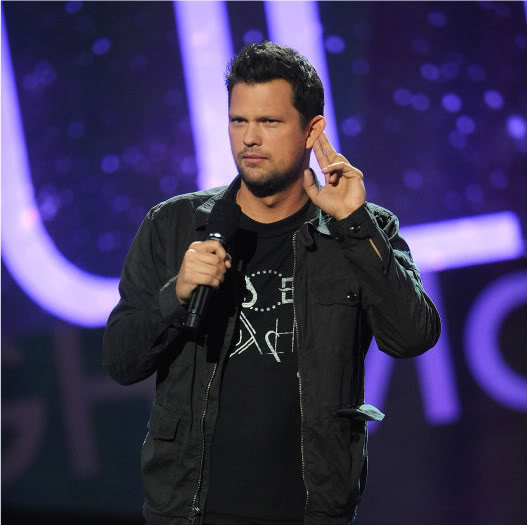 Julian McCullough comedy