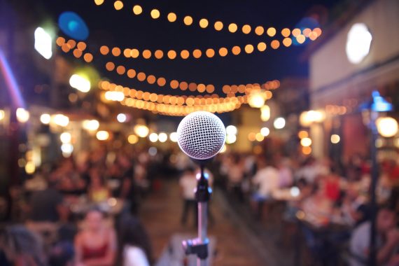 audience-blur-blurred-background-879824