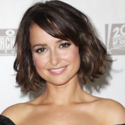 Milana Vayntrub