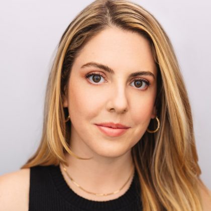 hanna-dickinson-comedian