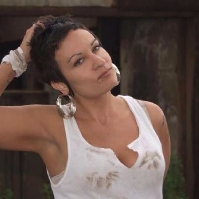 Chrissy Costa