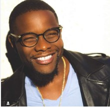 FunSizeFen stand-up comedian performing live at a comedy club in New York City