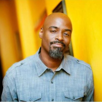 Tu Rae Gordon stand-up comedian performing live in NYC